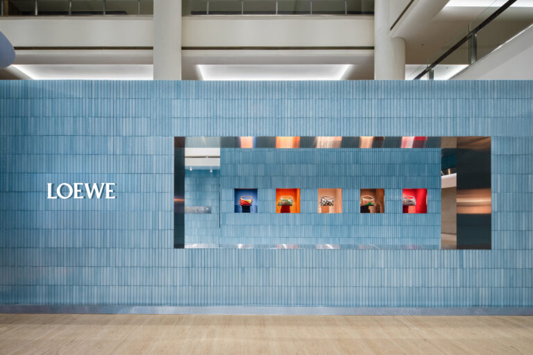 LOEWE Puzzle 10 Collection
