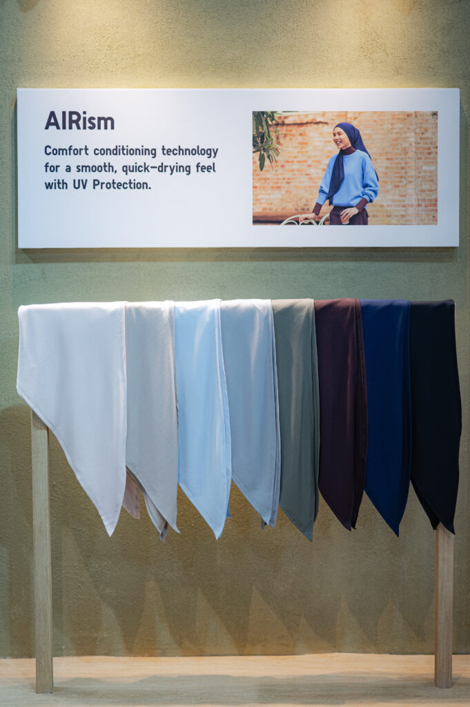 UNIQLO Hijab